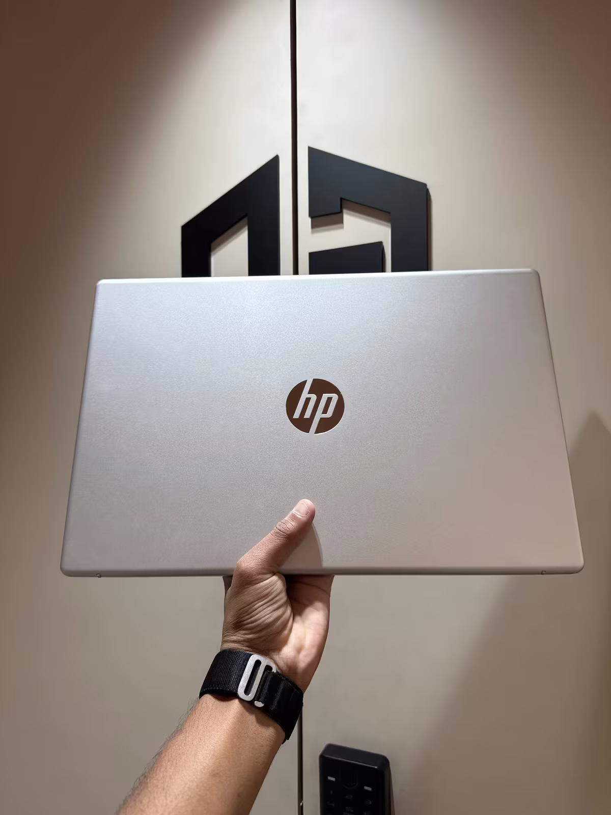 Hp Laptop - 15 Model-R5-75204 16Gb-512Gb 15.6Inch Ryzen 7000 Series Silver Gnr-835Rk