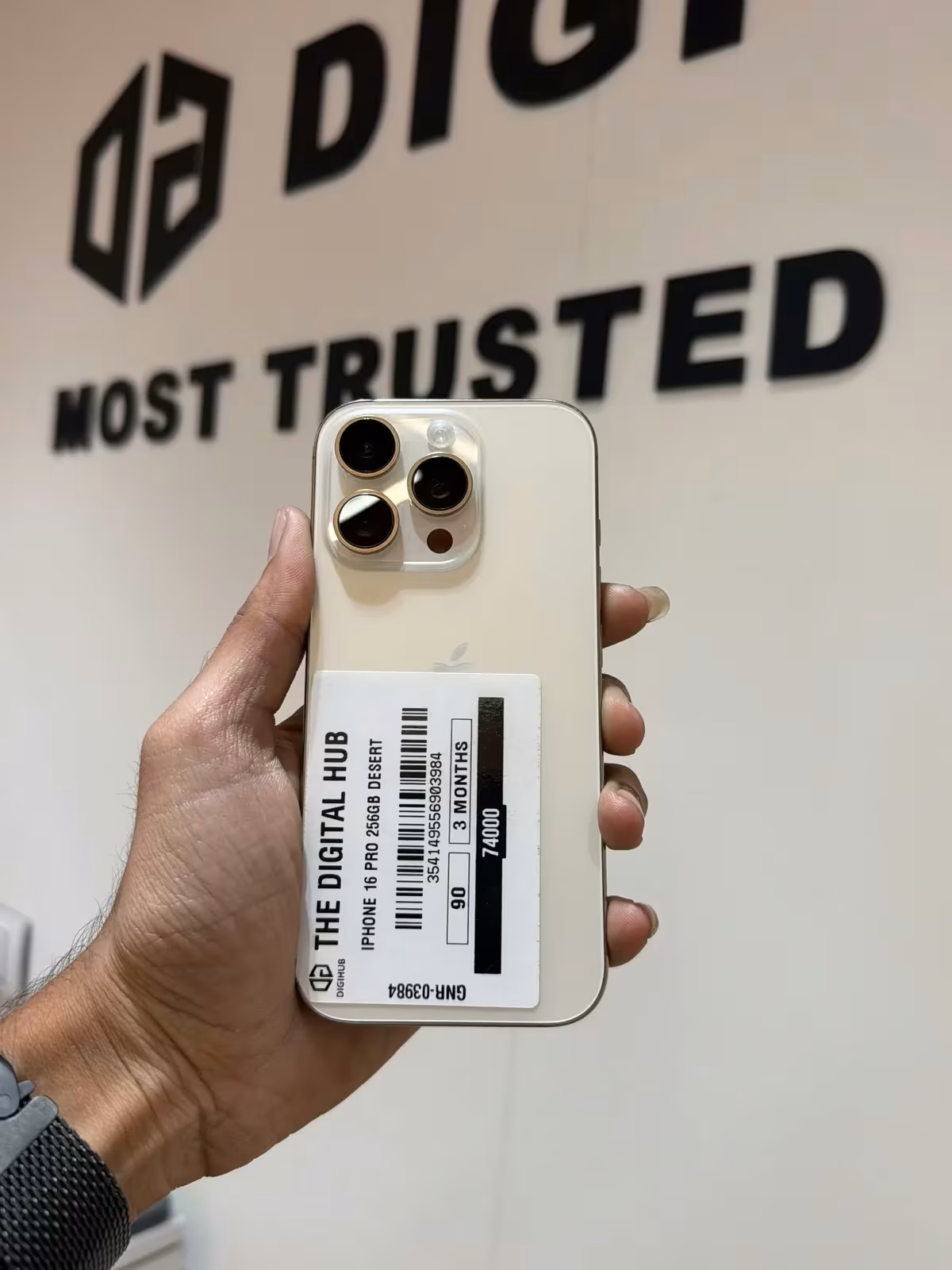Iphone 16 Pro 256GB Desert