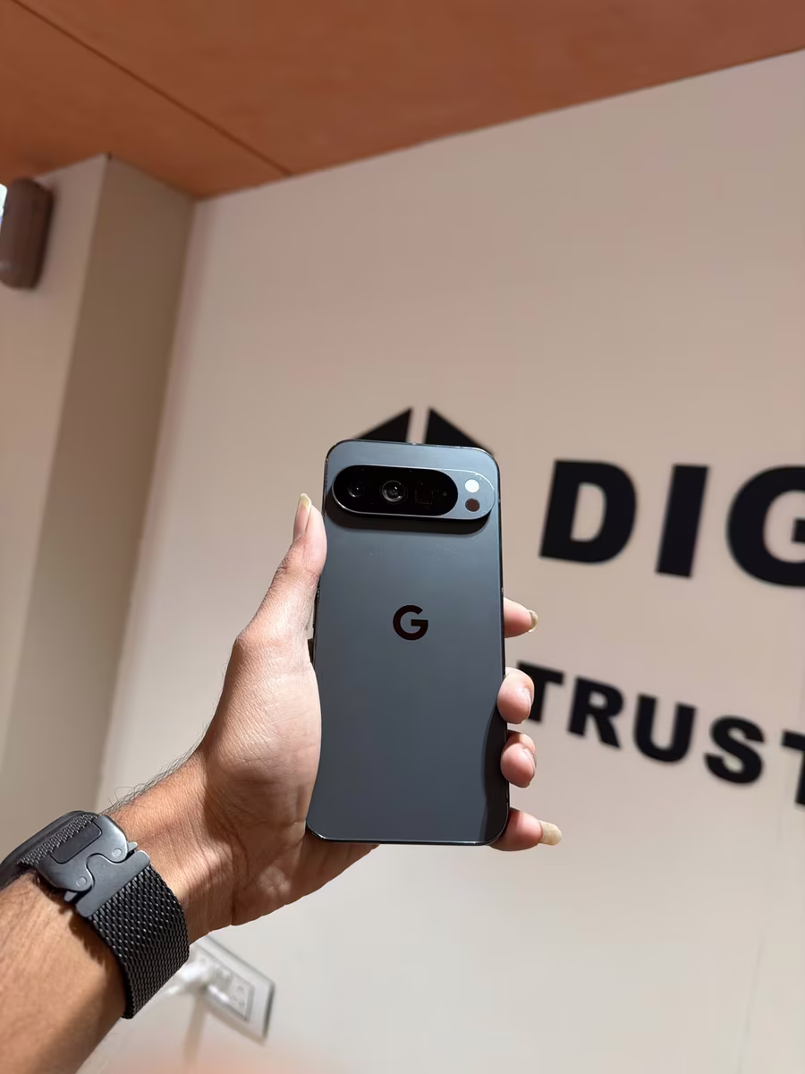 Google Pixel 9 Pro Xl Black, front