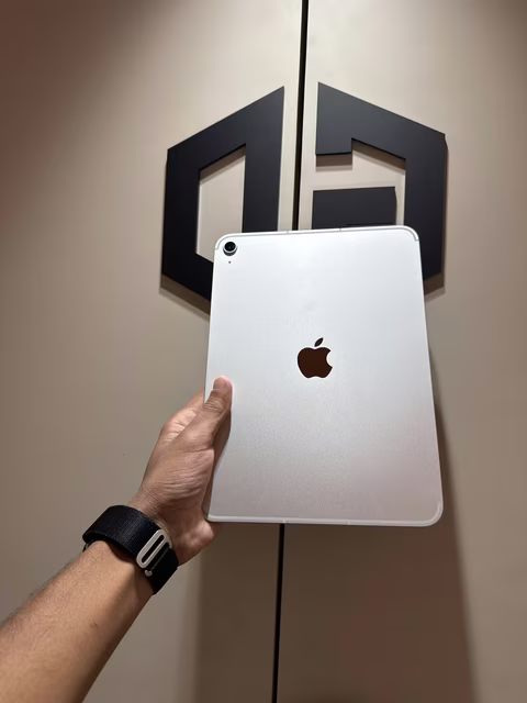 iPad A16 128GB Silver D7Tq0M2X53