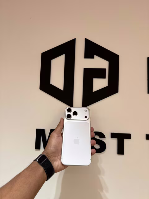 iPhone 17 Pro Max 256GB Silver