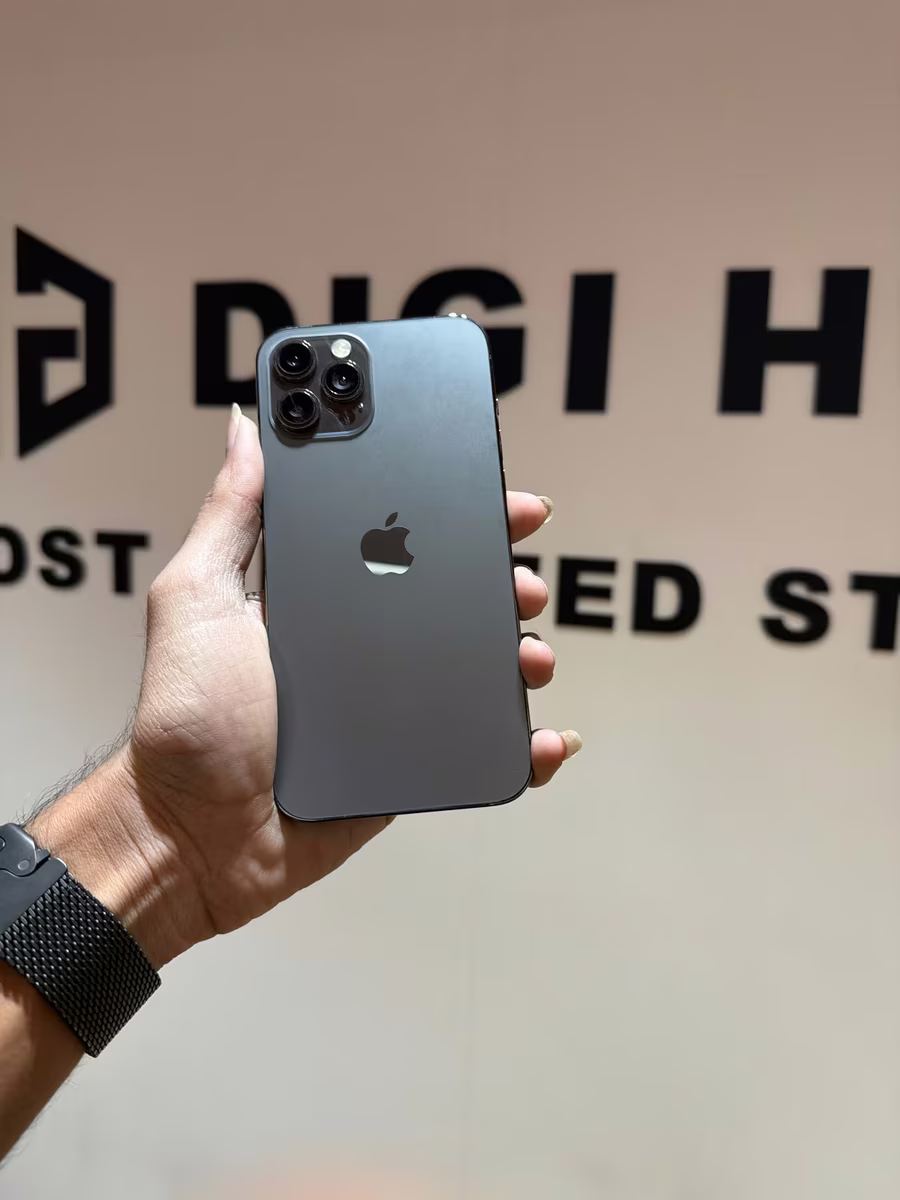 iPhone 12 Pro Max Black, front