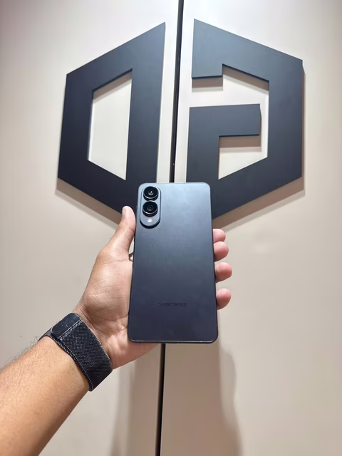 Samsung S25 Edge 12-256Gb Jetblack