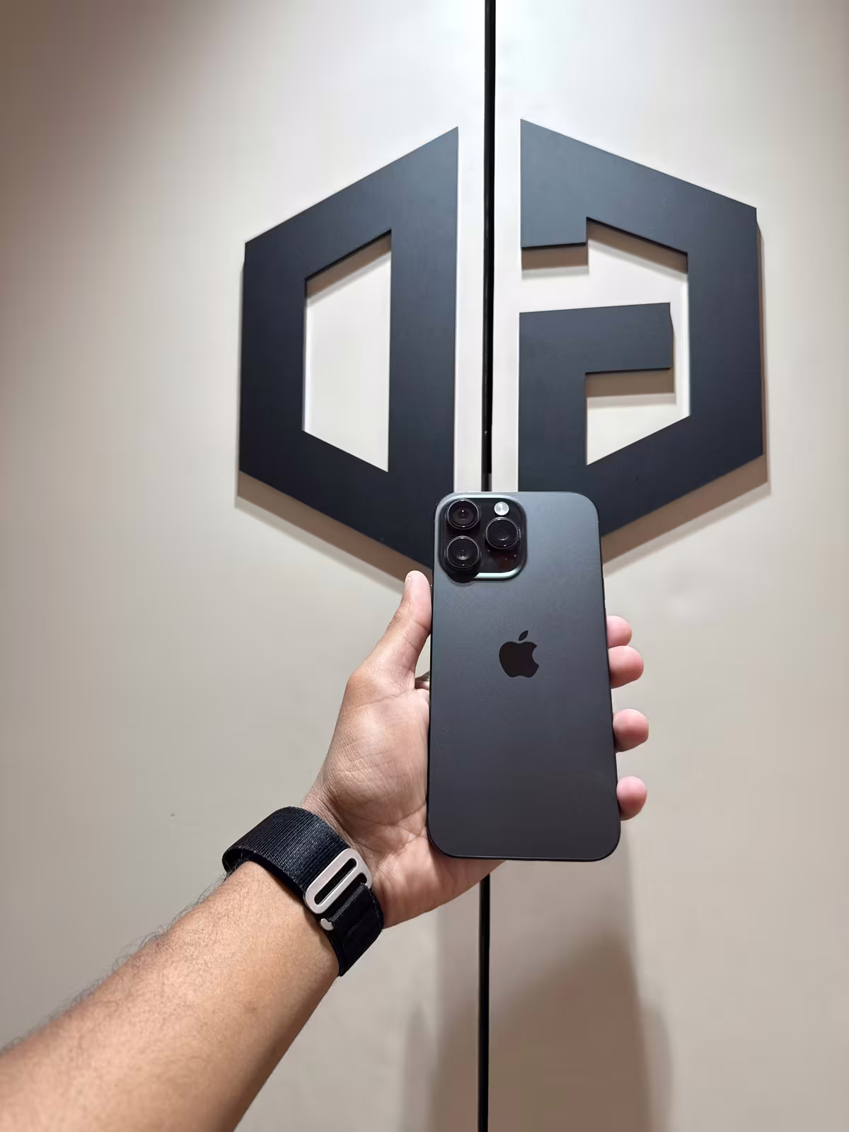Iphone 16 Pro Max 256GB Black Titanium