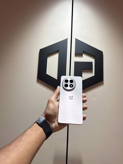 One Plus 13R 12-256Gb Astral Trail
