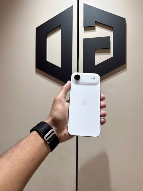 iPhone Air 256GB White