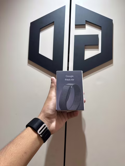 Google Fitbit Air Black