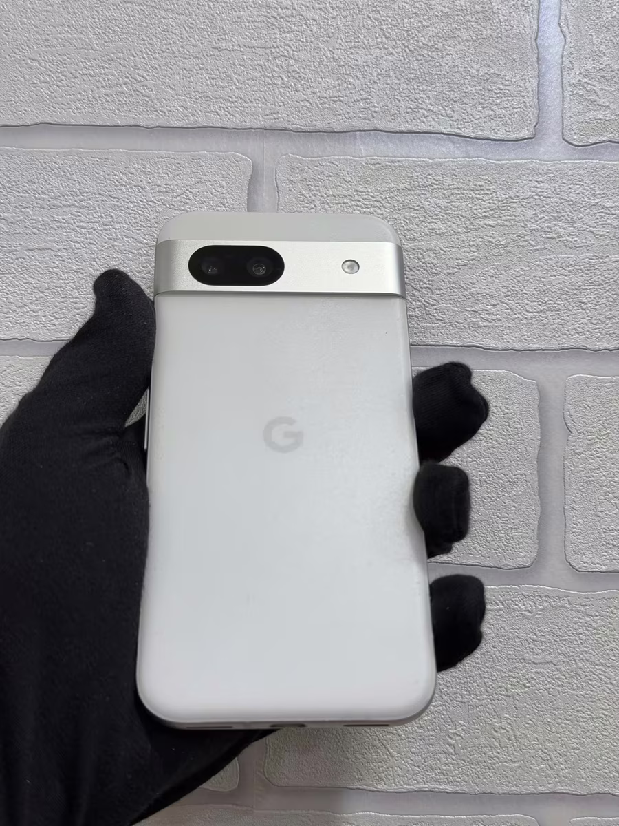 Google Pixel 8A White, front