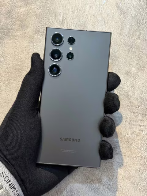 Samsung S24 Ultra 12-512Gb Black Titanium