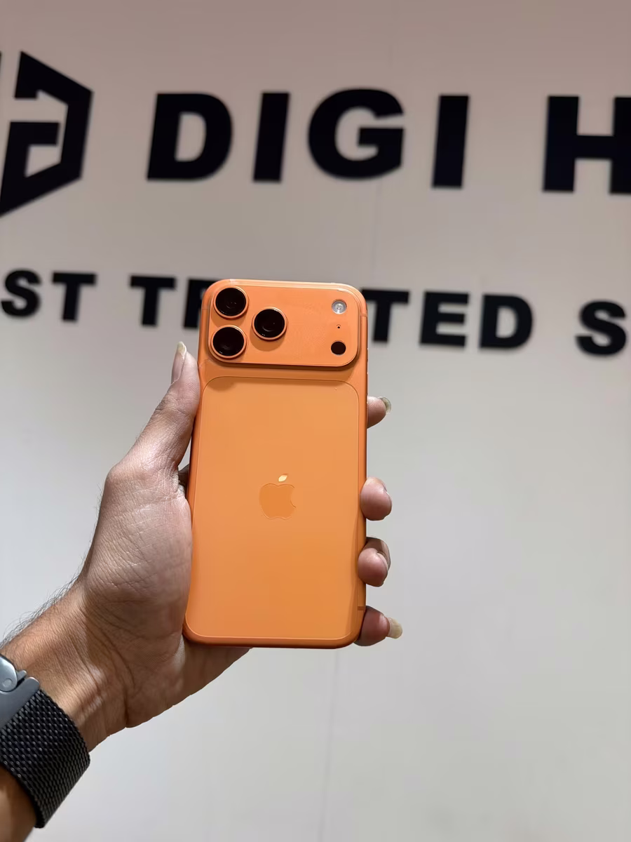 iPhone 17 Pro Max Orange, front