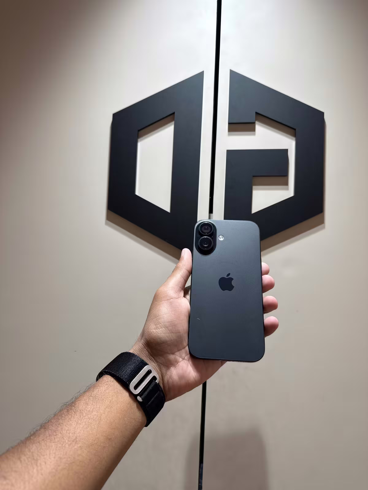 Iphone 16 256GB Black