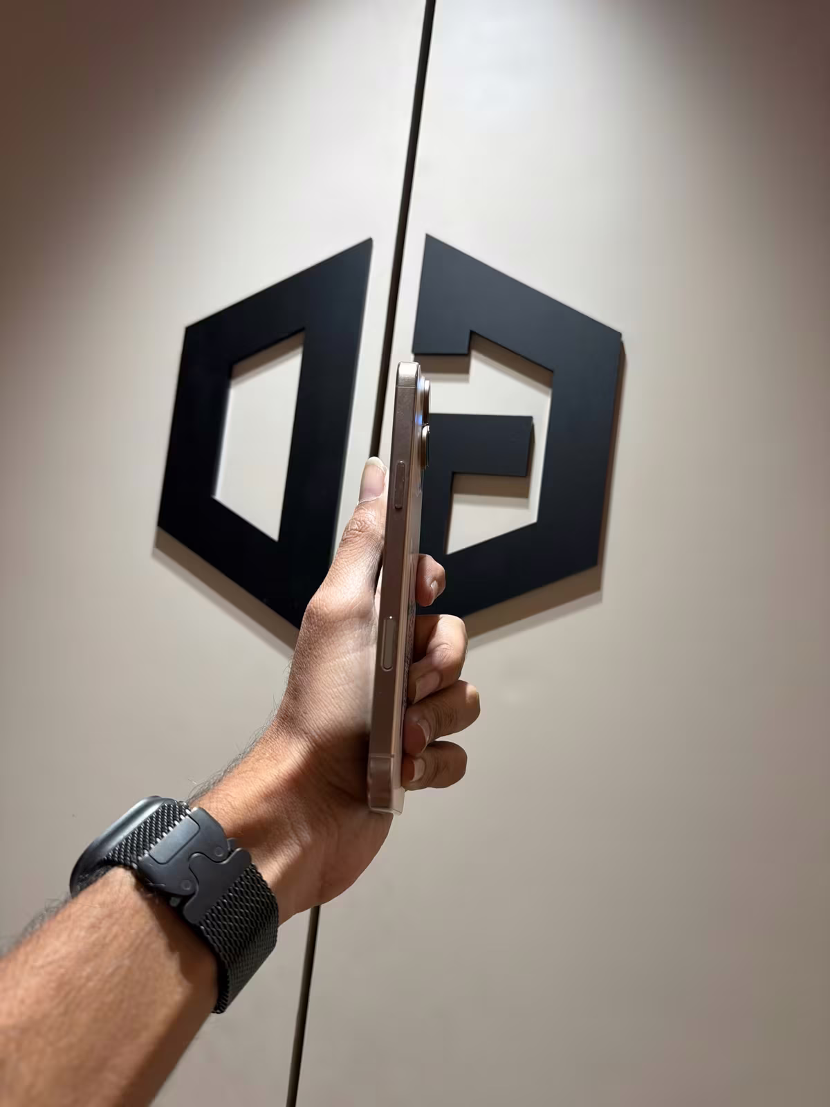 Iphone 16Pro Max 256GB Desert Titanium Gnr= 20391