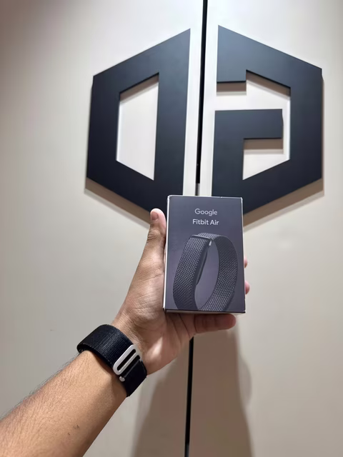 Google Fitbit Air Black
