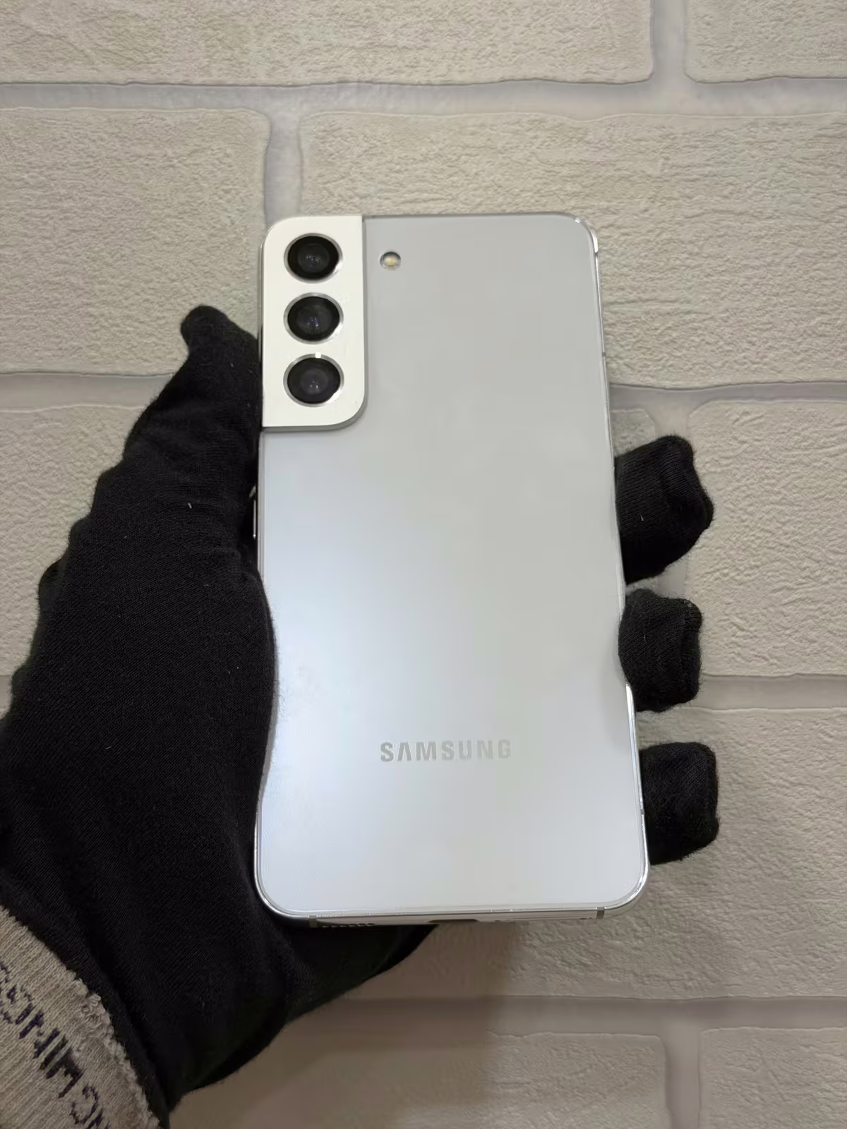 Samsung S22 8-128Gb White