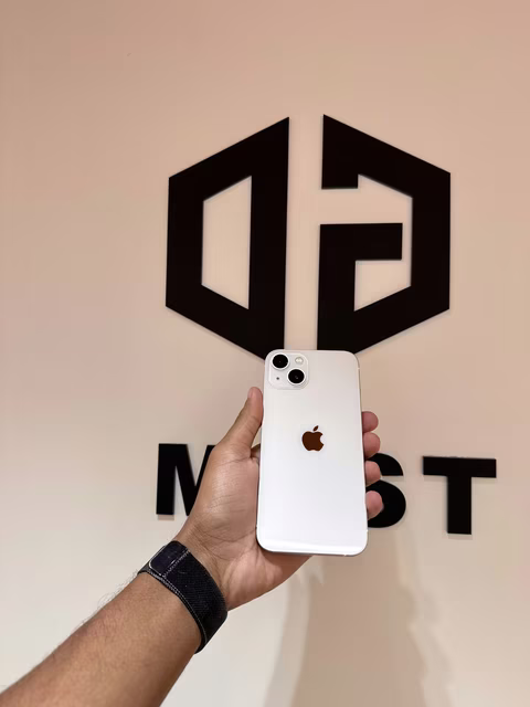 iPhone 13 256GB White