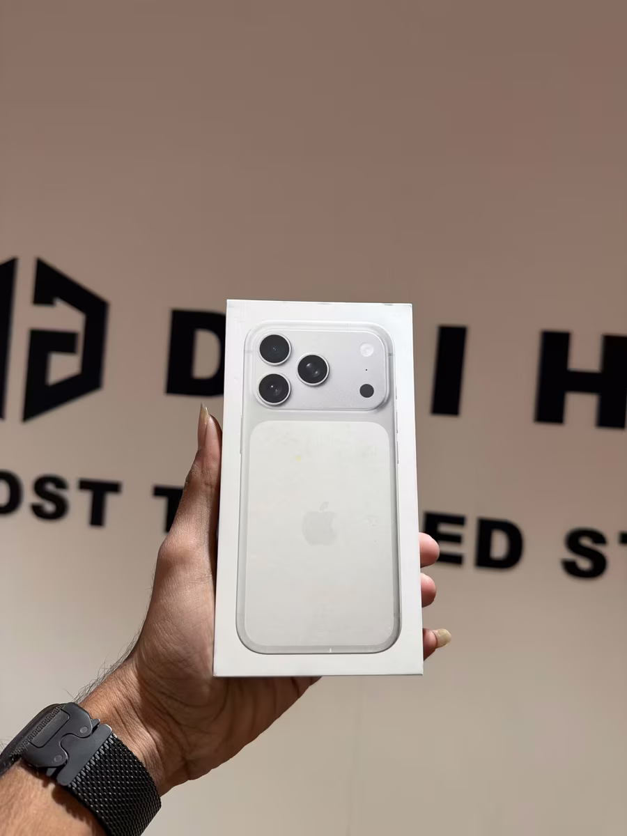 iPhone 17 Pro Silver, front