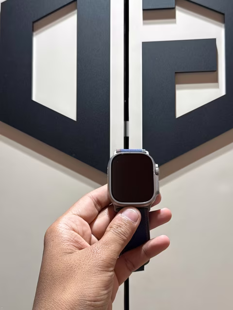 Apple Watch Ultra 3 (Gps+Cell) Titanium 49Mm Silver
