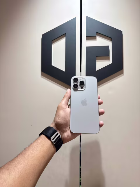 iPhone 16 Pro Max 256GB Natural