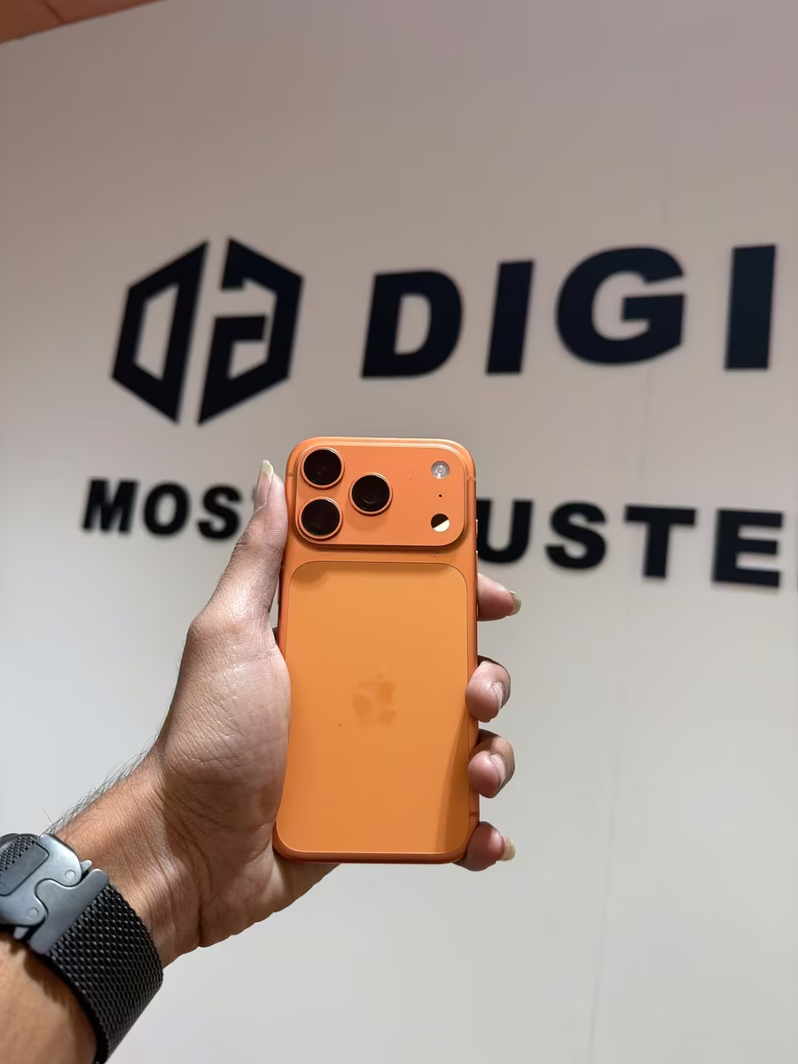 iPhone 17 Pro Orange, front