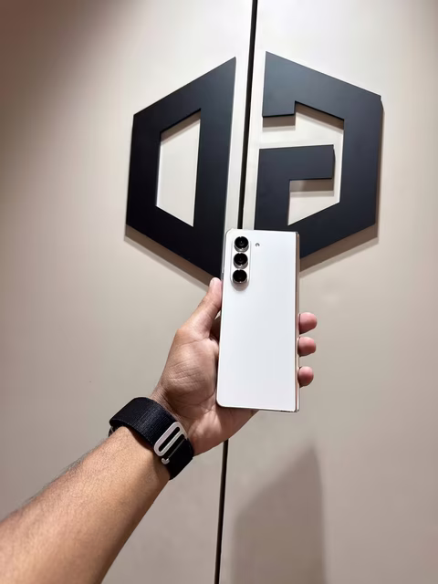 Samsung Z Fold 5 12-512Gb Cream