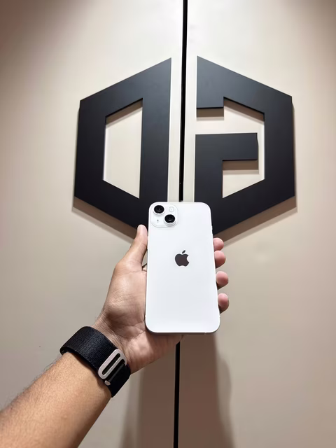 iPhone 13 256GB White