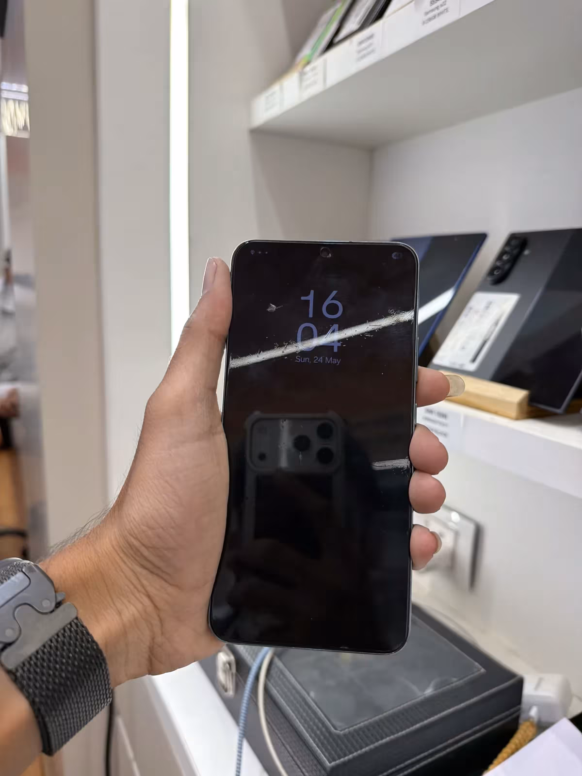 Samsung S22 Plus 8+128Gb 3