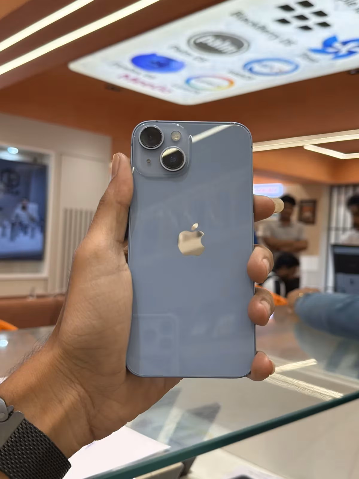 Iphone 14 128GB Blue 3