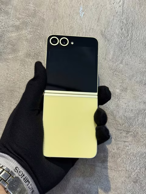 Samsung Flip 6 256GB Yellow Bop