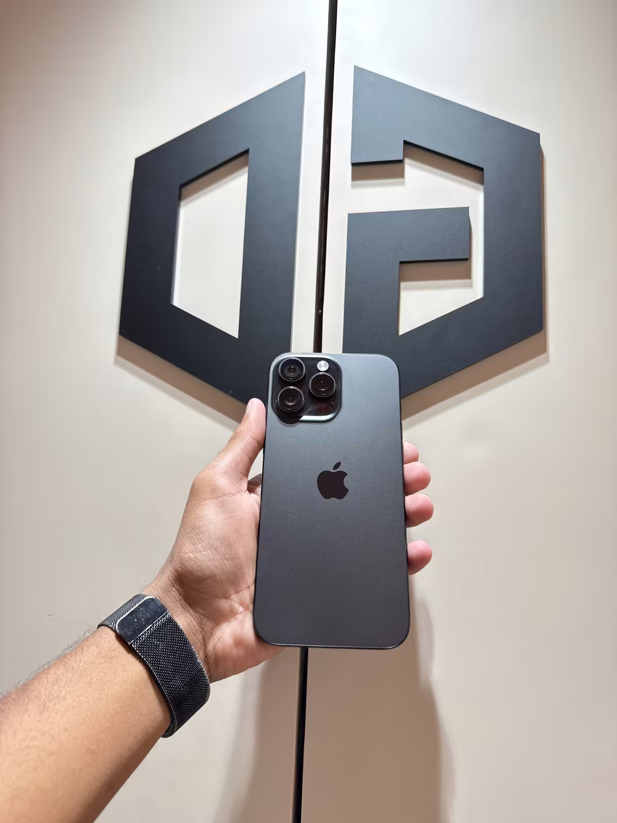Iphone 16 Pro Max 256GB Black Titanium