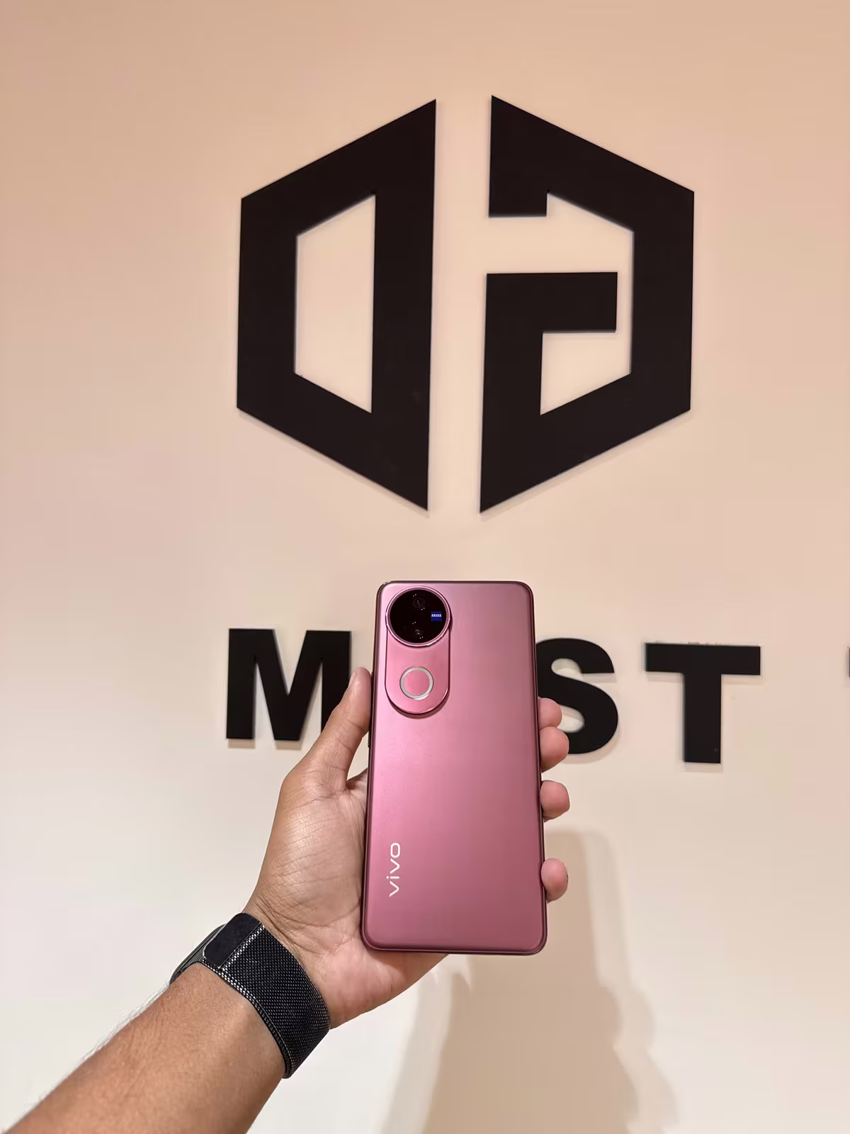 Vivo V50 8-128Gb Rosered 23/7/2026 (B) Na