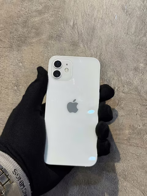 iPhone 12 128GB White