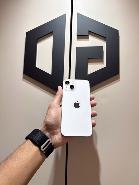 iPhone 13 256GB White