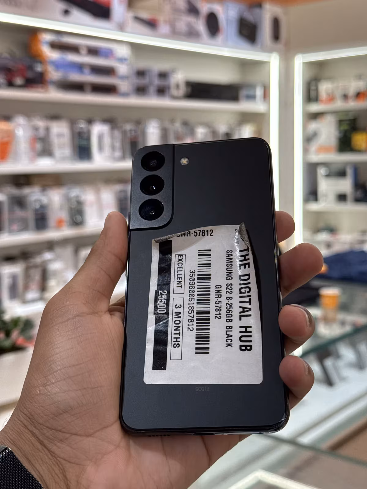 Samsung S22 8-256Gb Black 3