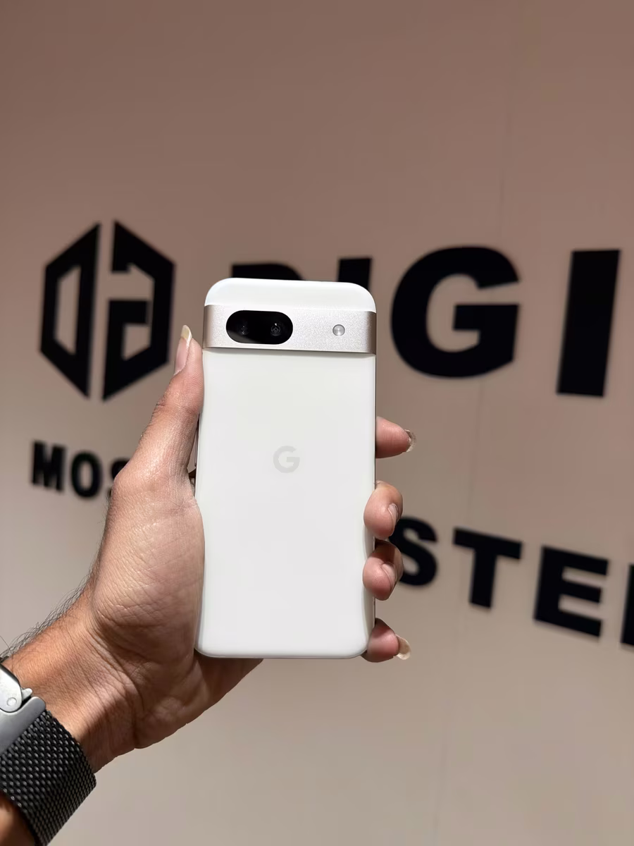 Pixel 8A White, front