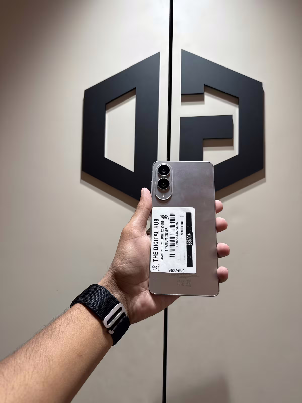 Samsung S25 Edge(B) Titanium Silver 12-256Gb