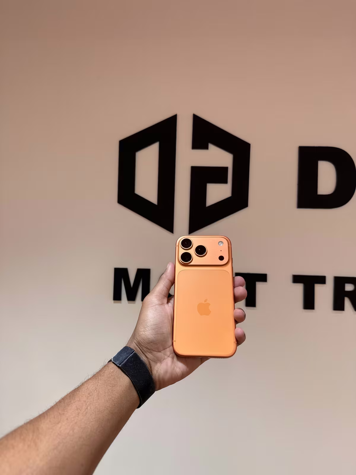 Iphone 17 Pro 256GB Cosmic Orange