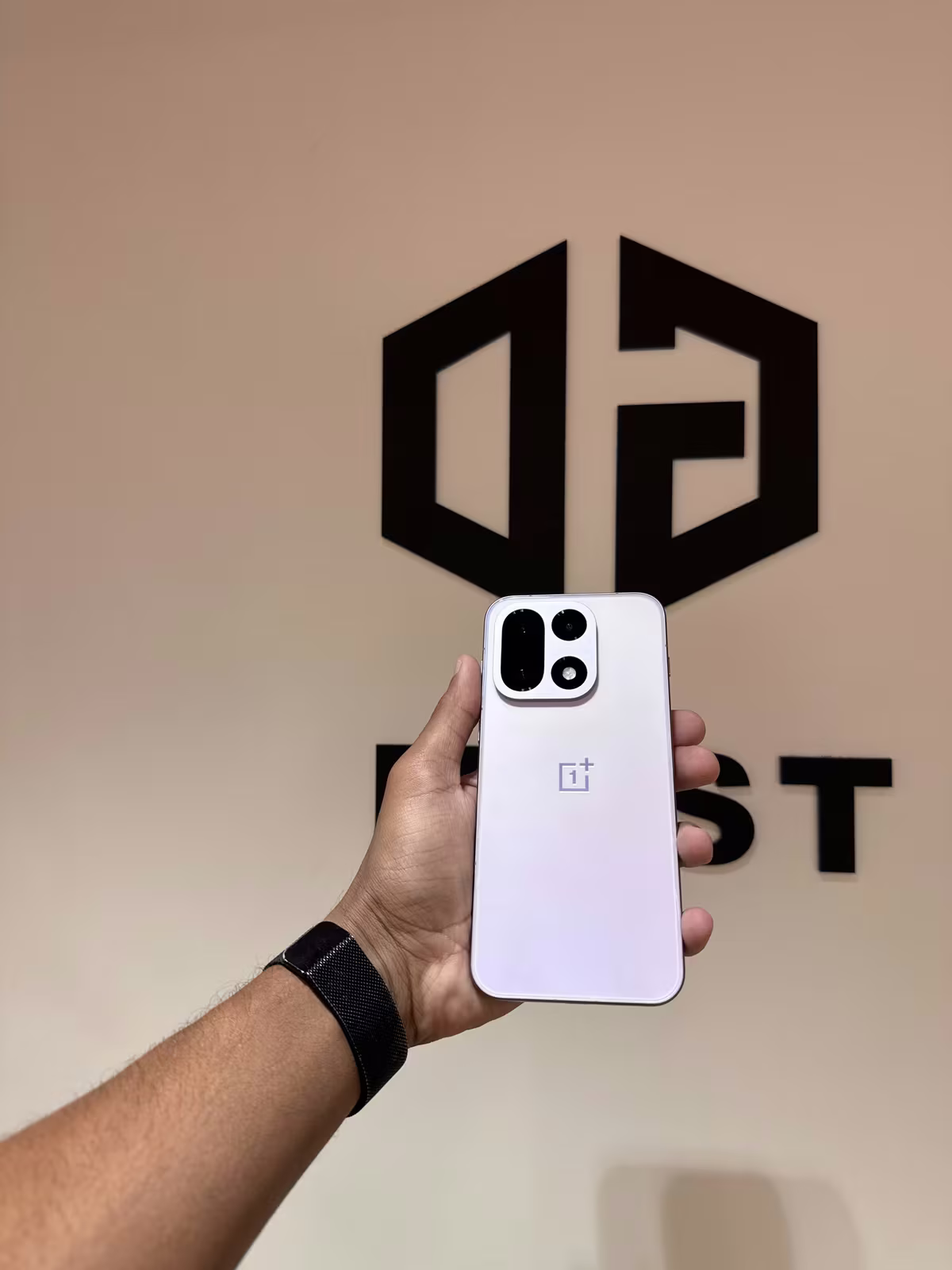 One Plus 15 12-256Gb Ultra Violet