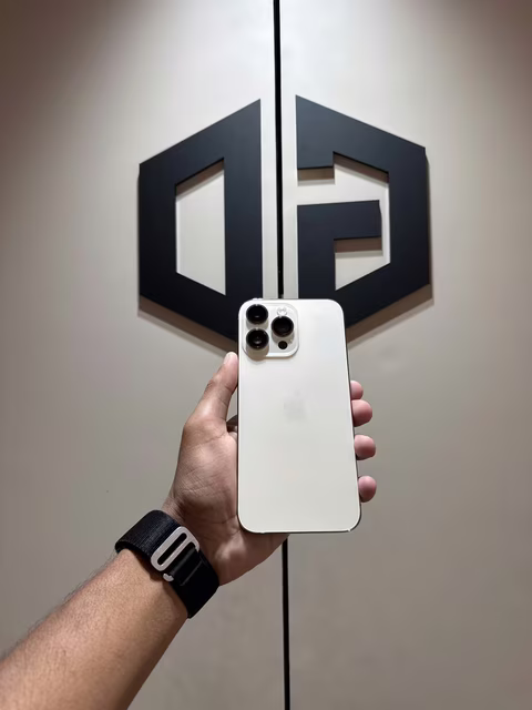 iPhone 14 Pro Max
