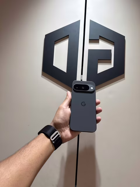Google Pixel 10 256GB Obsidian