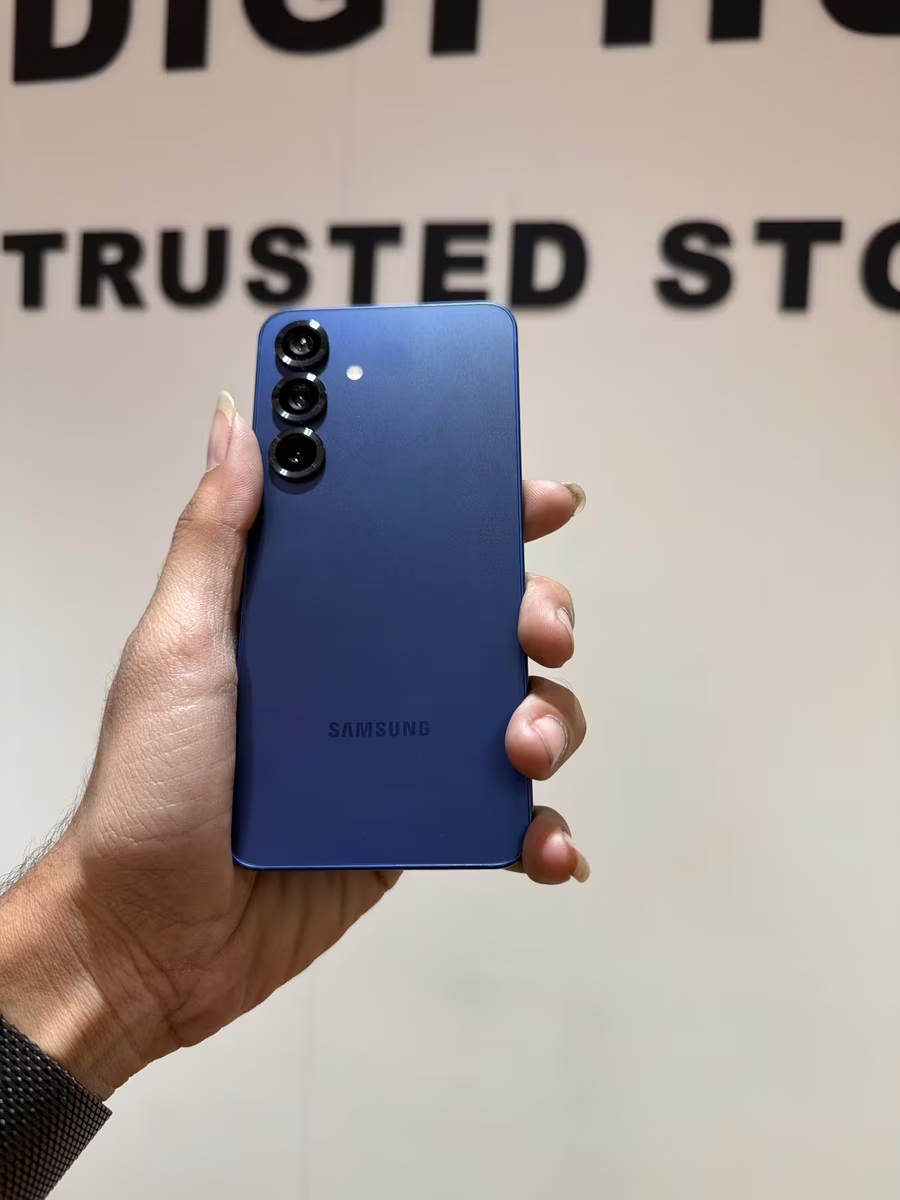 Galaxy S25 Blue, front