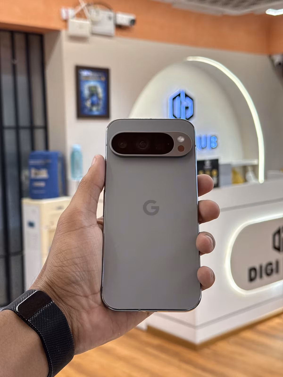 Google Pixel 9 Pro 256GB Hazel 3