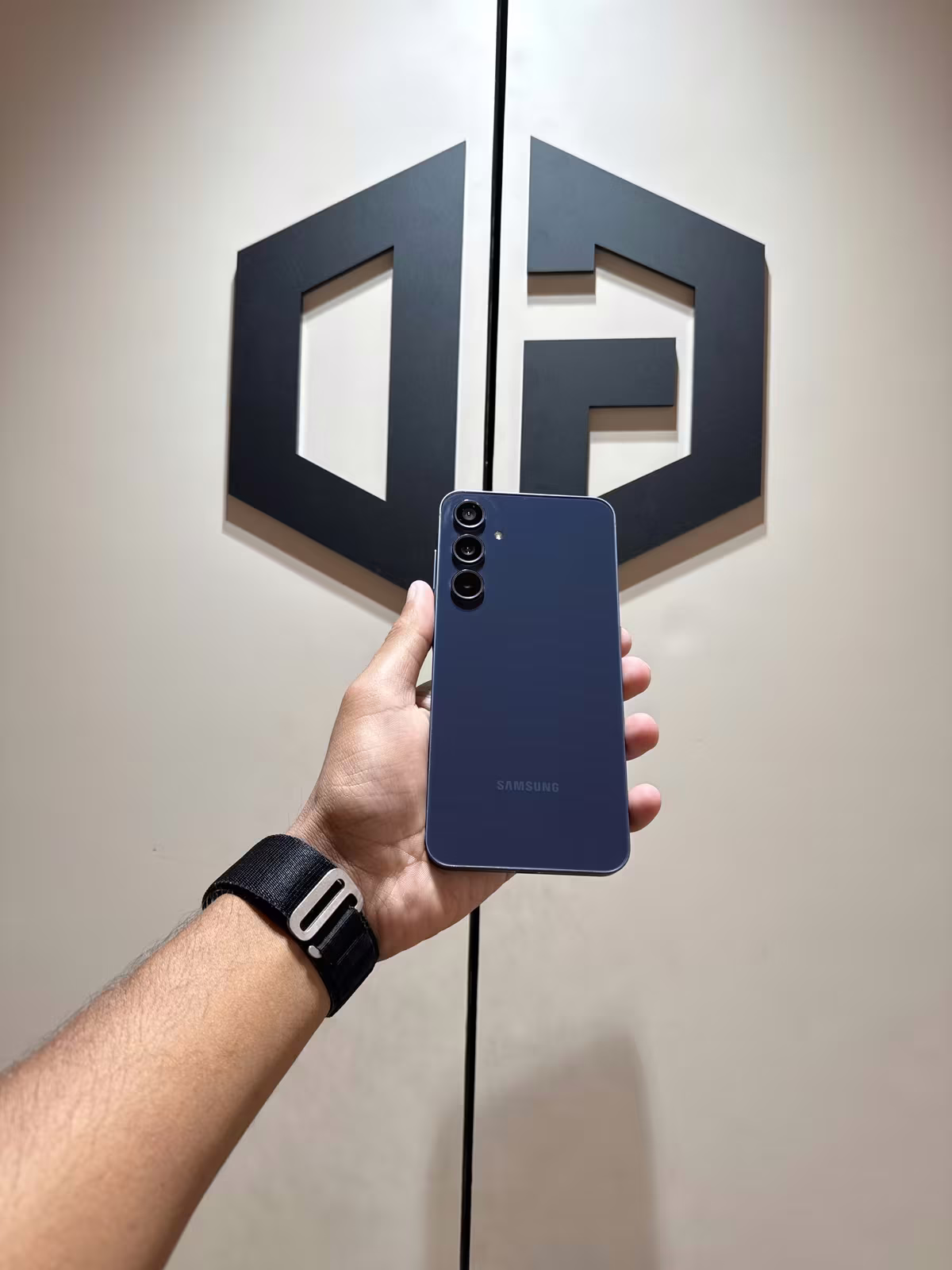 Samsung A-55 8-256Gb Navy