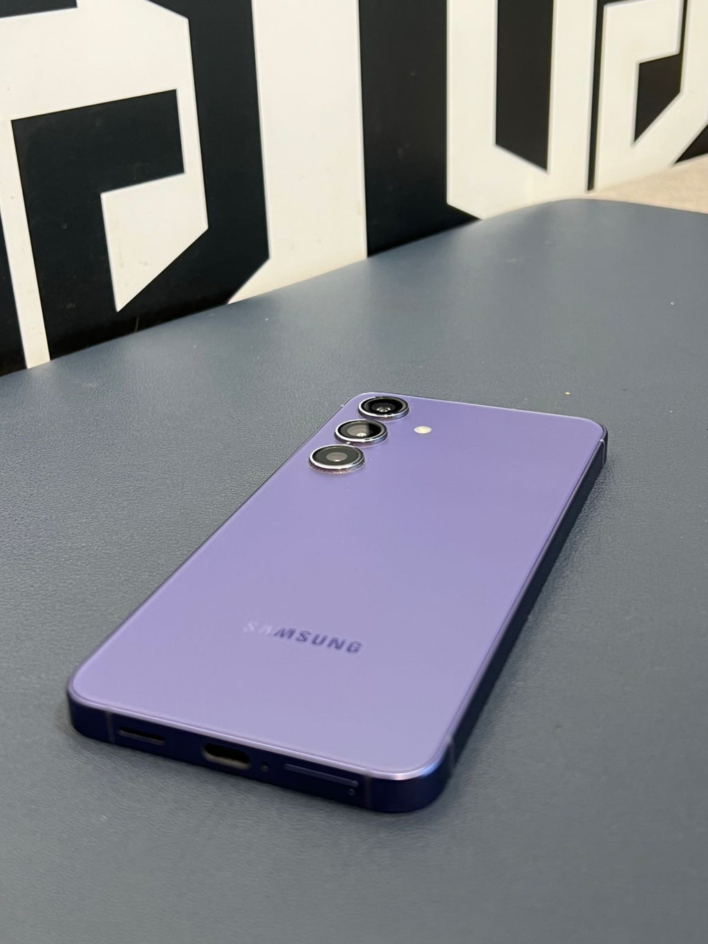 Samsung S24 8GB-256GB Cobalt Violet - 07186 The Digital Hub